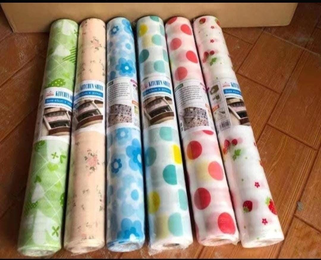 Non Slip Kitchen Printing Antibacterial Cabinet Plastic Foam Household Wardrobe Moisture Drawer mat Shelf Sheets (45×200) (random color)